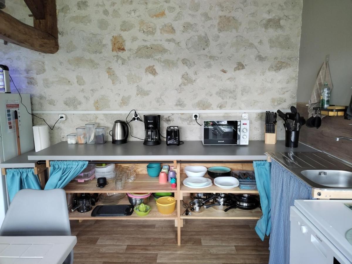 Chambre 2 A 4 Pers Gite Du Gardoir Boresse-et-Martron ภายนอก รูปภาพ